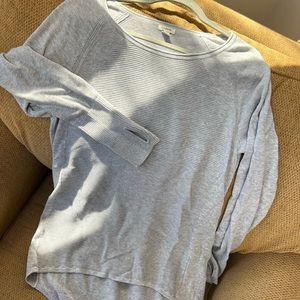 LL BEAN gray tunic with thumb holes